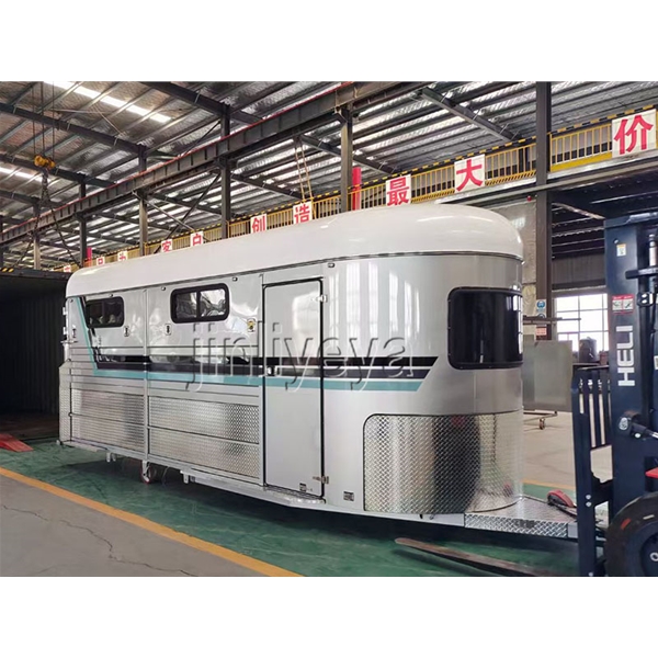 承德小型房车